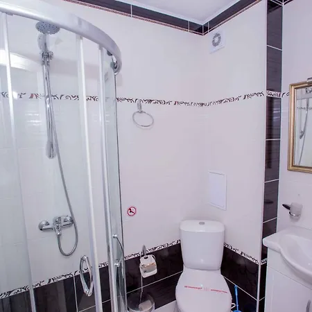 The Step Family Отель