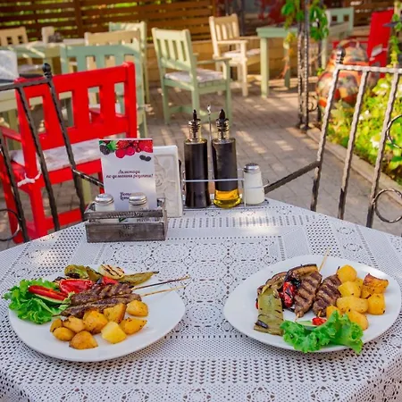 The Step Family 2* Солнечный берег