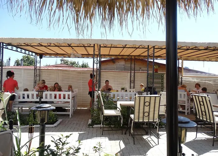 The Step Family 2* Napospart