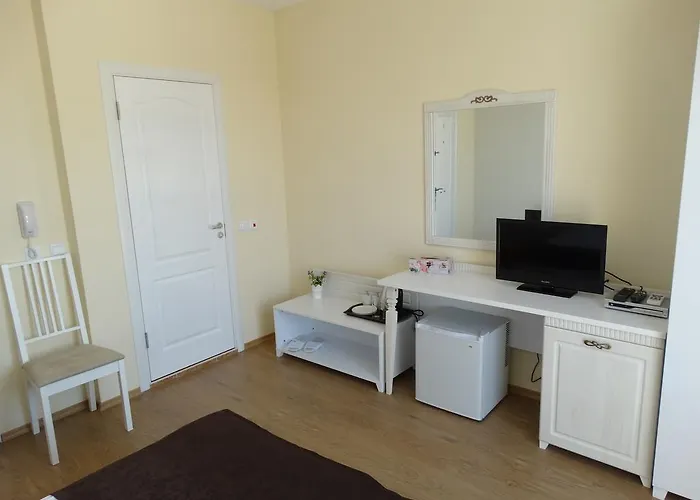 The Step Family Slăntjev Brjag