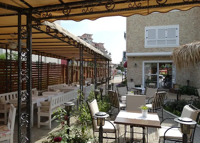 Szálloda The Step Family Napospart