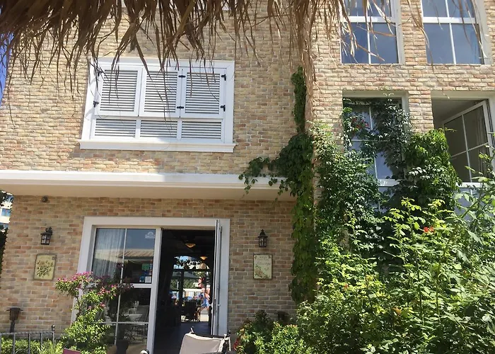 Szálloda The Step Family