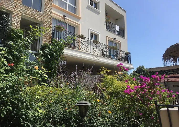 Hotell The Step Family 2*