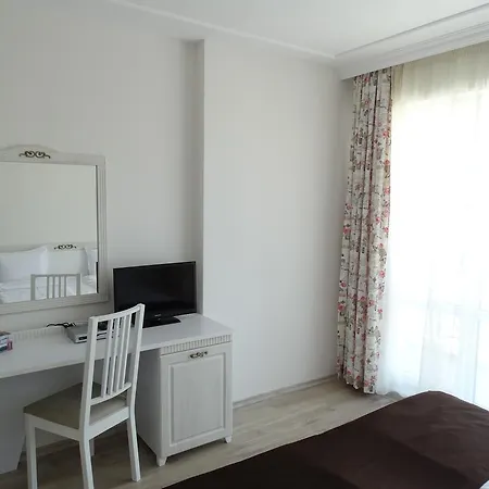 The Step Family Słoneczny Brzeg