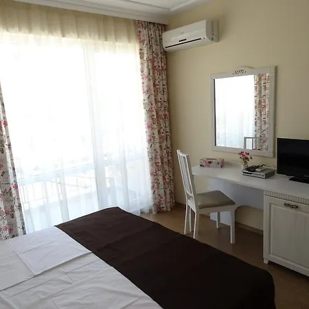 Hotel The Step Family 2*