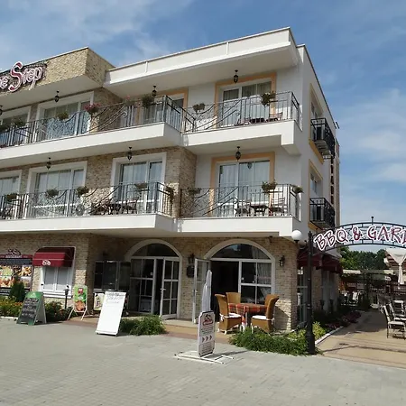 Hotel The Step Family